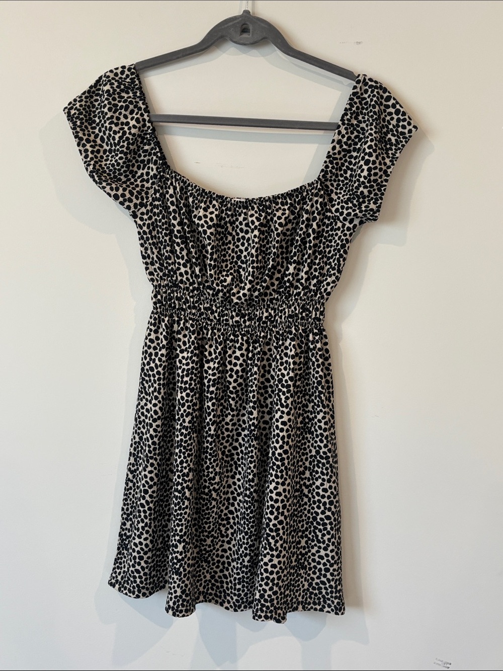 TOPSHOP Smocked Waist Women’s Animal Print Dress